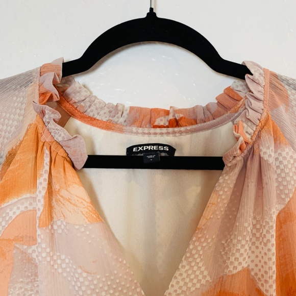 Express Mini Shift Dress Womens Size Large Floral Ruffle Neck Tiered Boho Fairy - Picture 2 of 11